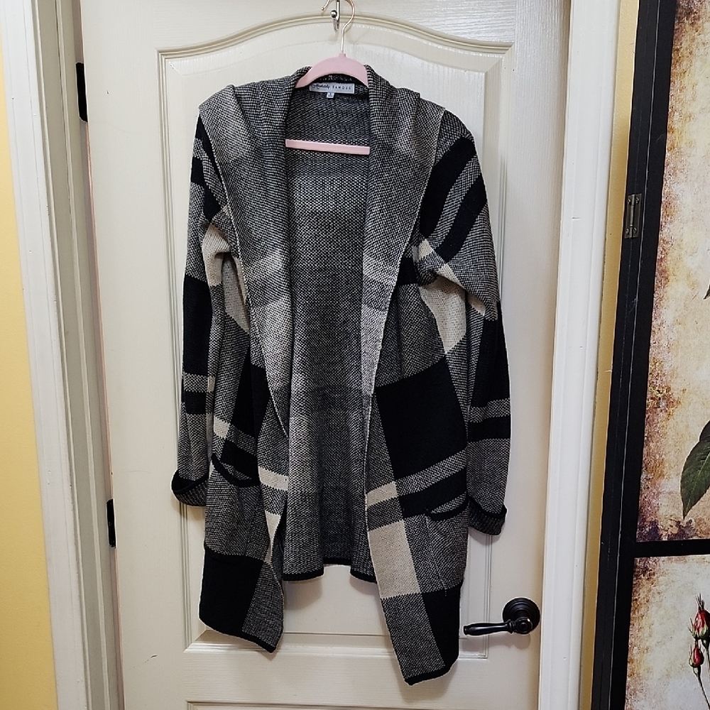 ABSOLUTELY FAMOUS HOODED OPEN FRONT PLAID CARDIGAN